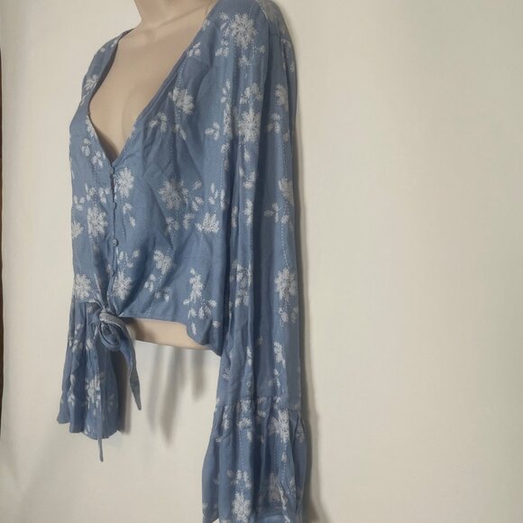 American Rag Womens Blue Floral TieFront Bell Sleeve Blouse XXL Boho Cottagecore - Picture 7 of 12